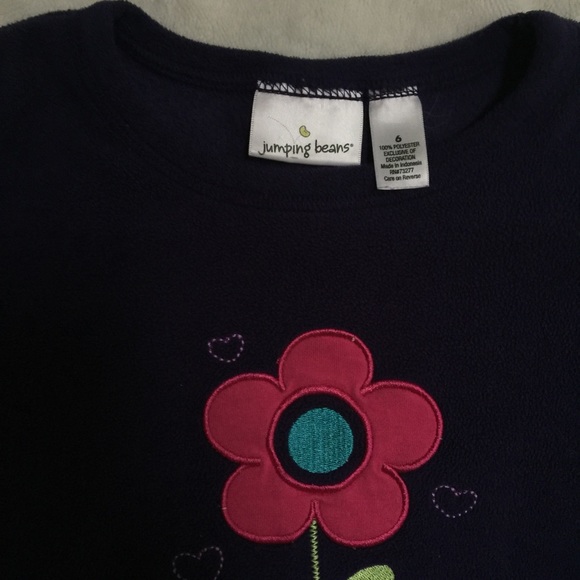 Bundle sales Girl’s Tops - size 5-6 - Picture 5 of 6